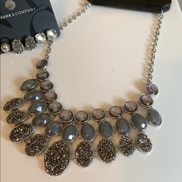 3/$15💕 Jewelry set by NY&COMPANY - Picture 3 of 3